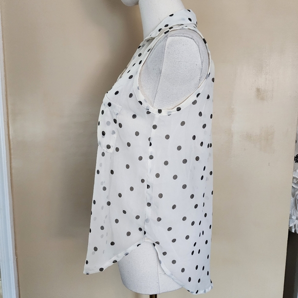Cream/Black Polka-Dot Button-Down Shirt, Women's S - Picture 3 of 7